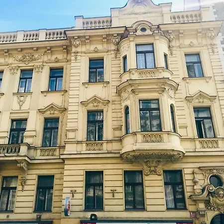 דירה Wenceslas Square / Main Station - New Studio***** *