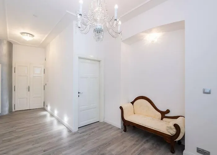 Wenceslas Square / Main Station - New Studio***** Prag